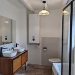 Villa Le Gai Ruisseau - Avec Piscine Chauffee - Proche Uzes *