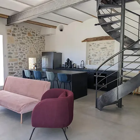 Le Gai Ruisseau - Avec Piscine Chauffée - Proche Uzès