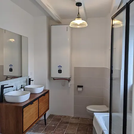 Villa Le Gai Ruisseau - Avec Piscine Chauffée - Proche Uzès *